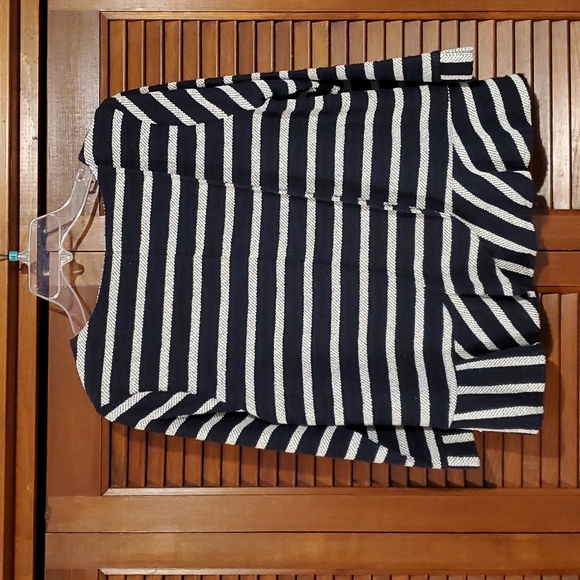 NWOT crown & ivy shimmery striped sweater - Picture 2 of 8